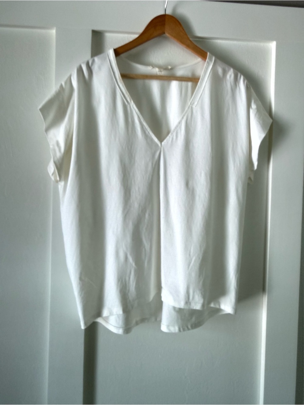 V-Neck Short Sleeve Women's Top in White